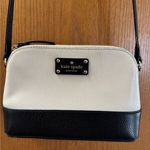 Kate Spade Two-Tone Black and Cream Crossbody Bag